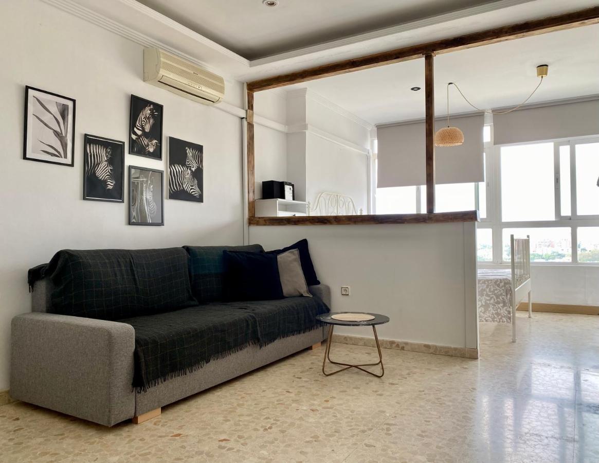 La Colina Estudio Con Vista Al Mar トレモリノス エクステリア 写真